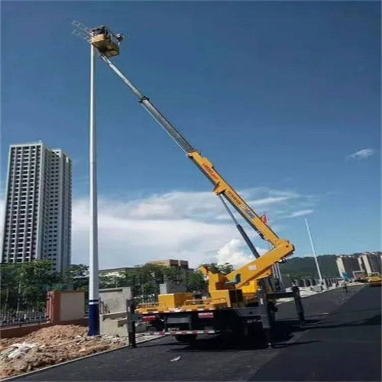 齐河维修路灯的曲臂升降车出租